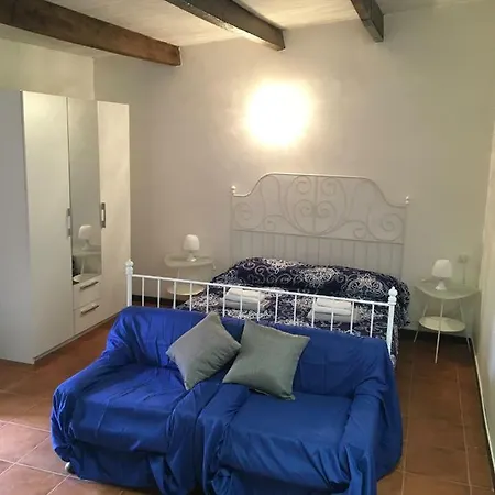 Da Lucio - Tipico Nel Centro Storico Di * Sorso