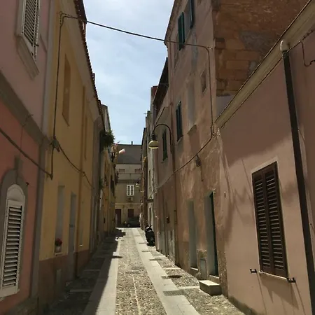 아파트 Da Lucio - Tipico Nel Centro Storico Di